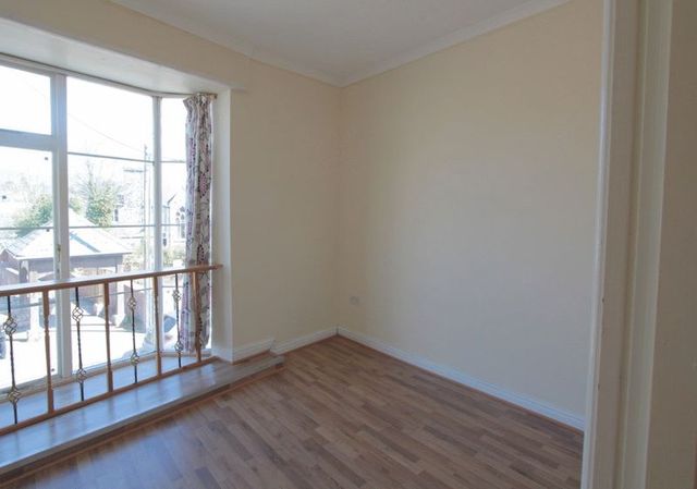  Image of 2 bedroom Flat to rent in Wynnstay Road Ruthin LL15 at Wynnstay Road  Ruthin, LL15 1AS