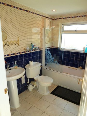  Image of 3 bedroom Semi-Detached house for sale in Yarningale Road Kings Heath Birmingham B14 at Yarningale Road Kings Heath Birmingham, B14 6LT