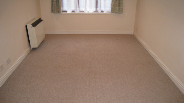  Image of 1 bedroom Flat to rent in Woodlands Lane Chichester PO19 at Chichester, PO19 5PD