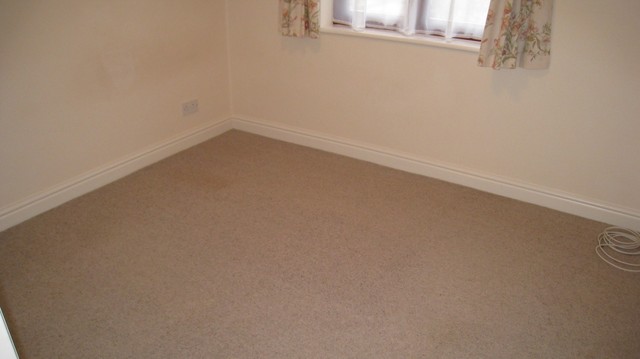  Image of 1 bedroom Flat to rent in Woodlands Lane Chichester PO19 at Chichester, PO19 5PD
