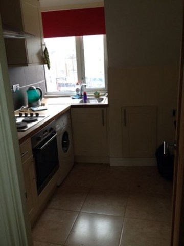  Image of 1 bedroom Flat to rent in High Street Hornchurch RM11 at 1 HIGH STREET  HORNCHURCH, RM11 3XS