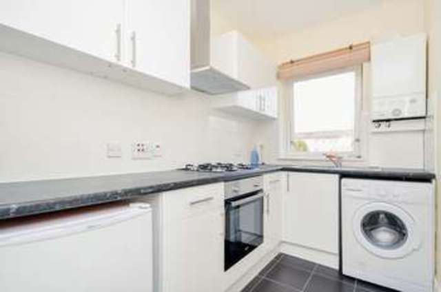  Image of 3 bedroom Flat for sale in Ferry Road Drive Edinburgh EH4 at Ferry Road Drive West Pilton Edinburgh, EH4 4BS