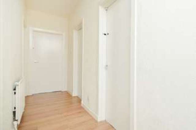  Image of 3 bedroom Flat for sale in Ferry Road Drive Edinburgh EH4 at Ferry Road Drive West Pilton Edinburgh, EH4 4BS
