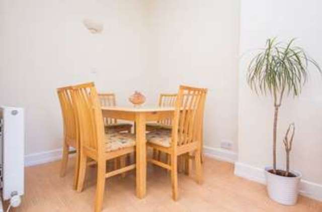  Image of 1 bedroom Flat for sale in Belgrave Terrace Edinburgh EH12 at Belgrave Terrace Corstorphine Edinburgh, EH12 6XQ