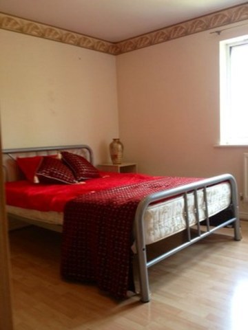  Image of 3 bedroom Semi-Detached house to rent in Garvary Road London E16 at 22 MANCHESTER COURT GAVARY ROAD LONDON, E16 3GZ