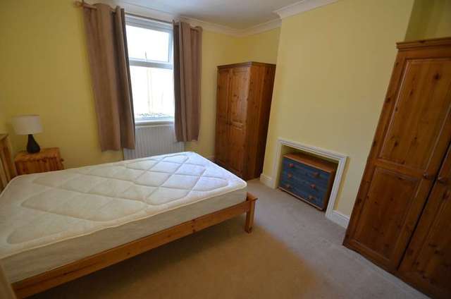  Image of 3 bedroom Detached house to rent in North Street Winkfield Windsor SL4 at North Street  Winkfield, SL4 4SY