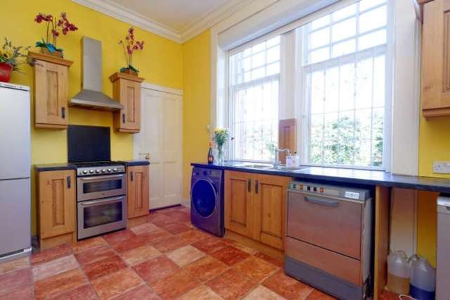  Image of 5 bedroom Detached Villa for sale in Langside Drive Glasgow G43 at Langside Drive  Glasgow, G43 2QQ