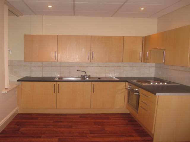  Image of 2 bedroom Flat to rent in Manchester Road Deepcar Sheffield S36 at Deepcar  Stocksbridge, S36 2RH