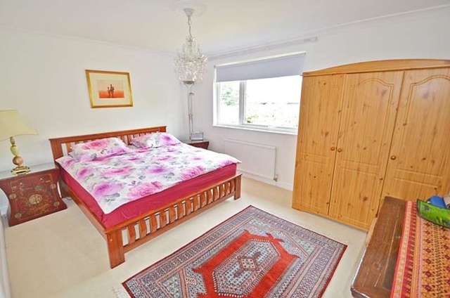  Image of 4 bedroom Detached house for sale in Cavendish Meads Ascot SL5 at Sunninghill, SL5 9TB