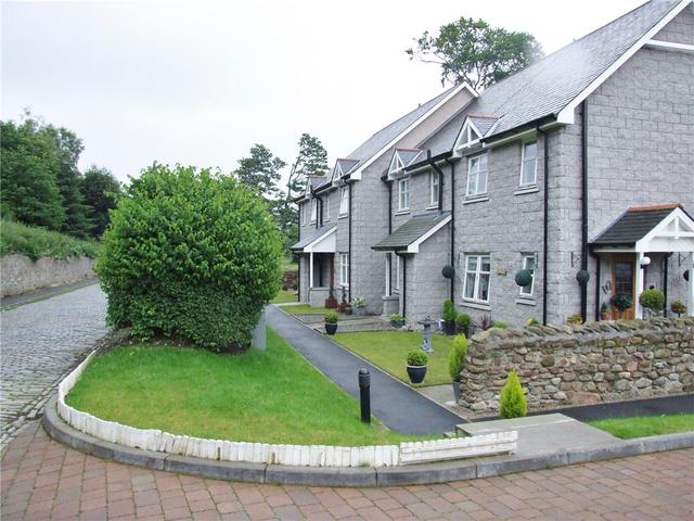  Image of 3 bedroom Terraced house to rent in Grandholm Grandholm Aberdeen AB22 at Bridge of Don Aberdeen Aberdeen, AB22 8AJ