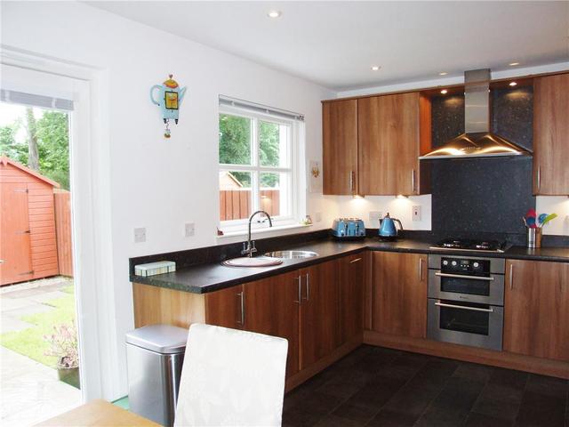  Image of 3 bedroom Terraced house to rent in Grandholm Grandholm Aberdeen AB22 at Bridge of Don Aberdeen Aberdeen, AB22 8AJ