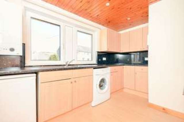  Image of 2 bedroom Flat for sale in Hoseason Gardens Edinburgh EH4 at Hoseason Gardens Clermiston Edinburgh, EH4 7HA