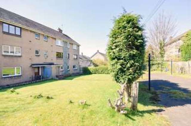  Image of 2 bedroom Flat for sale in Hoseason Gardens Edinburgh EH4 at Hoseason Gardens Clermiston Edinburgh, EH4 7HA