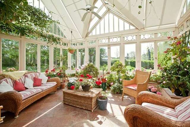  Image of 5 bedroom Detached house for sale in Horsegate Ride Ascot SL5 at Horesgate Ride  South Ascot, SL5 9LS