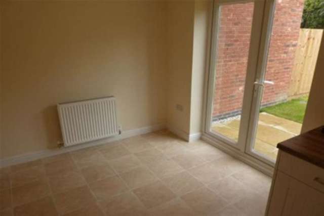  Image of 3 bedroom Detached house to rent in Park Street Uttoxeter ST14 at Uttoxeter, ST14 7AG