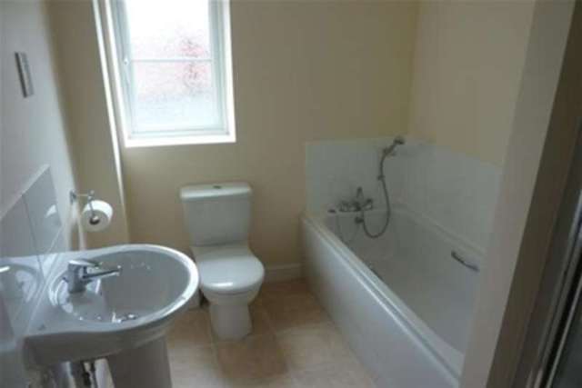  Image of 3 bedroom Detached house to rent in Park Street Uttoxeter ST14 at Uttoxeter, ST14 7AG