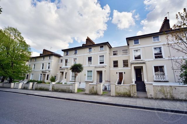  Image of 1 bedroom Flat to rent in Adelaide Road London NW3 at Adelaide Road Chalk Farm Camden, NW3 3QB