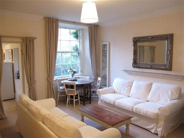 Image of 1 bedroom Flat to rent in Ainslie Place Edinburgh EH3 at New Town Edinburgh Edinburgh, EH3 6AR