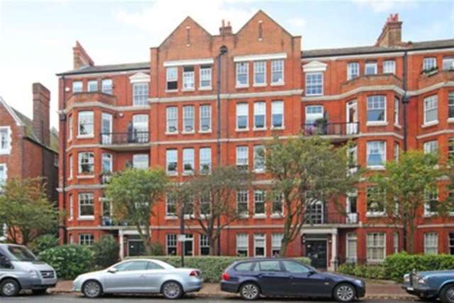  Image of 2 bedroom Flat to rent in Albert Bridge Road London SW11 at London, SW11 4PG