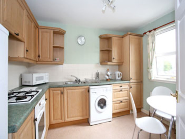  Image of 2 bedroom Flat to rent in Albury Mansions Aberdeen AB11 at Ferryhill Aberdeen Aberdeen, AB11 6TJ