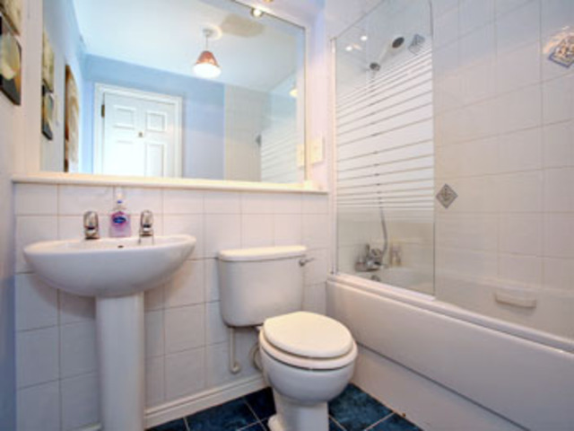  Image of 2 bedroom Flat to rent in Albury Mansions Aberdeen AB11 at Ferryhill Aberdeen Aberdeen, AB11 6TJ
