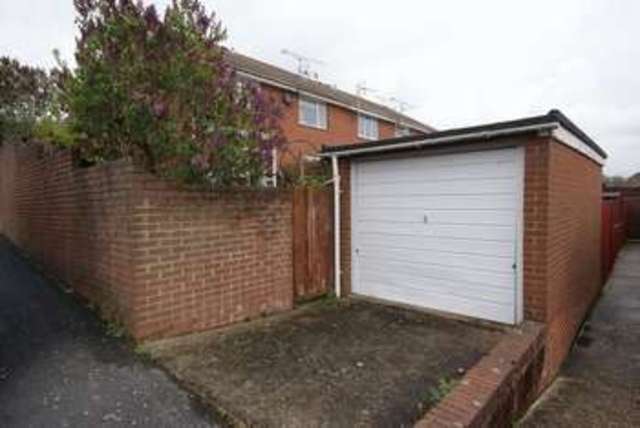  Image of 2 bedroom Detached house to rent in Northanger Close Alton GU34 at Northanger Close  Alton, GU34 2BH