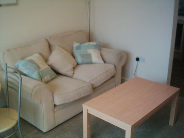  Image of 2 bedroom Flat to rent in Wherstead Road Ipswich IP2 at Ipswich, IP2 8JR