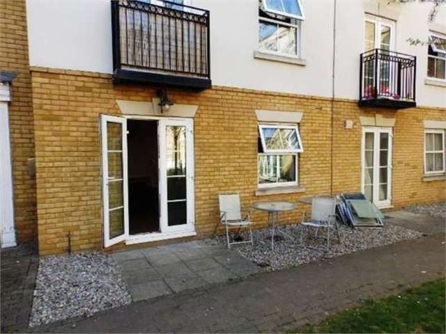 Image of 2 bedroom Apartment for sale in Forge Way Southend-on-Sea SS1 at Audley Court Southend on sea Southend-on-Sea, SS1 2ZS
