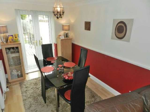  Image of 3 bedroom Detached house for sale in Bakewell Road Long Eaton Nottingham NG10 at Bakewell Road  Long Eaton, NG10 1NX