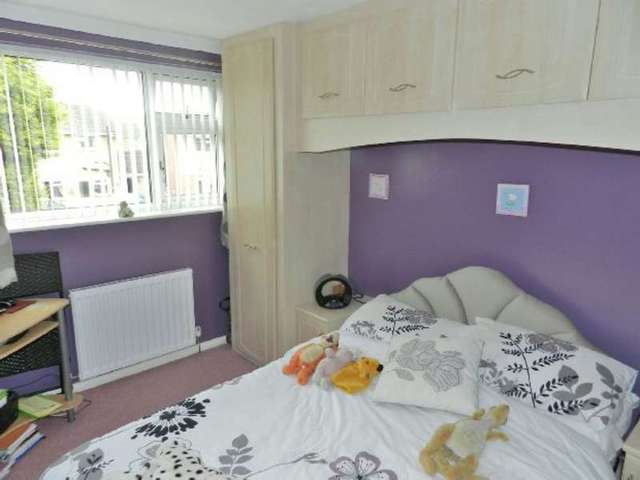  Image of 3 bedroom Detached house for sale in Bakewell Road Long Eaton Nottingham NG10 at Bakewell Road  Long Eaton, NG10 1NX