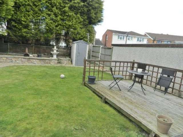  Image of 3 bedroom Detached house for sale in Bakewell Road Long Eaton Nottingham NG10 at Bakewell Road  Long Eaton, NG10 1NX
