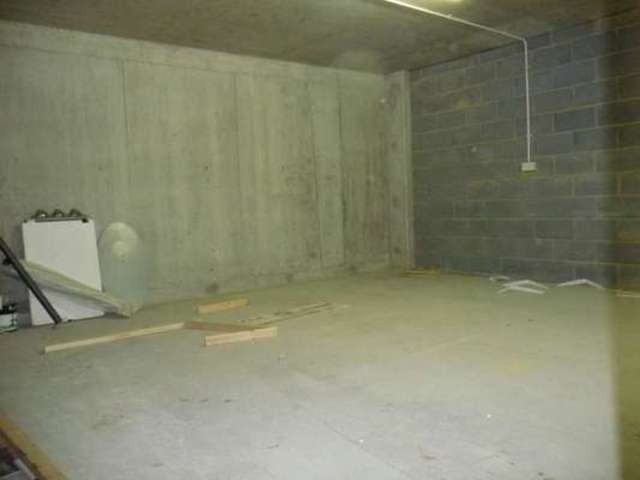  Image of Studio flat to rent in Barking Road London E6 at Barking Road  London, E6 2JX