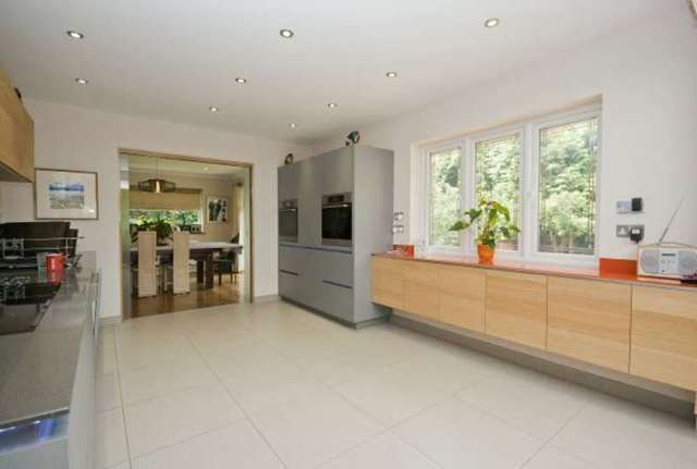  Image of 4 bedroom Detached house for sale in Batchworth Lane Northwood HA6 at Northwood, HA6 3HE