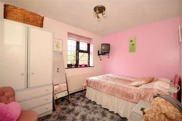  Image of 5 bedroom Detached house for sale in Baywell Leybourne West Malling ME19 at Leybourne West Malling West Malling, ME19 5QQ
