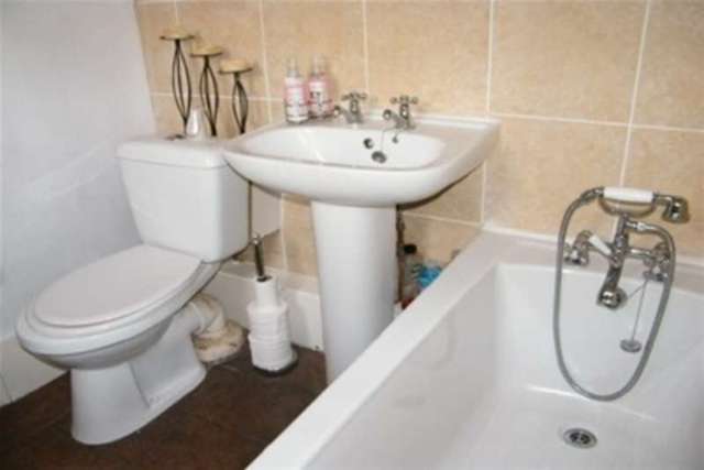  Image of 3 bedroom Semi-Detached house to rent in Beech Hill Avenue Wigan WN6 at Wigan, WN6 7RW