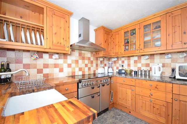  Image of 2 bedroom Bungalow for sale in Berkeley Close Dunkirk Faversham ME13 at Dunkirk Faversham Faversham, ME13 9TR
