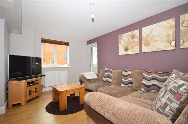  Image of 2 bedroom Flat for sale in Billington Grove Willesborough Ashford TN24 at Ashford Kent Ashford, TN24 0FY