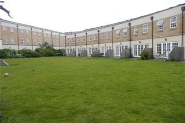  Image of 4 bedroom Detached house to rent in Bishopfields Drive York YO26 at York, YO26 4WN