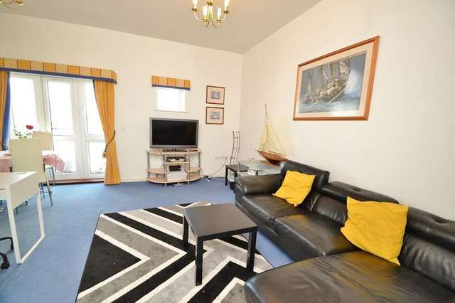  Image of 2 bedroom Flat for sale in Hawkeswood Road Southampton SO18 at Hawkeswood Road  Southampton, SO18 1QA