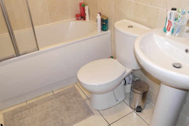  Image of 1 bedroom Flat to rent in Blackness Road Dundee DD2 at West End Dundee Dundee, DD2 1RS