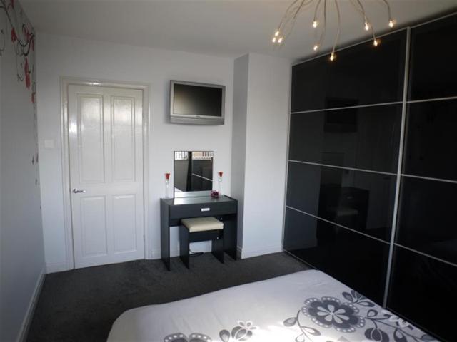  Image of 2 bedroom Semi-Detached house for sale in Blue Hill Lane Farnley Leeds LS12 at Wortley Leeds New Farnley, LS12 4NX