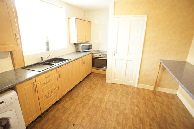  Image of 3 bedroom Semi-Detached house for sale in Bowden Wood Road Sheffield S9 at Darnall Sheffield Darnall, S9 4EJ