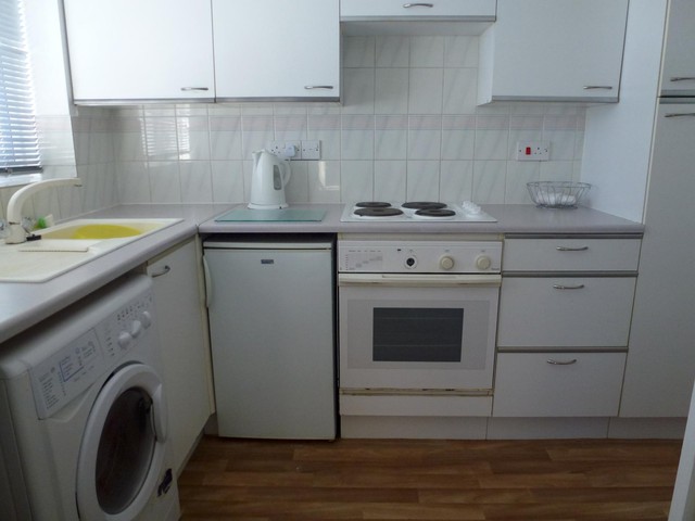 Image of Flat to rent in Bracklesham Close Southampton SO19 at Sholing  Southampton, SO19 8TD