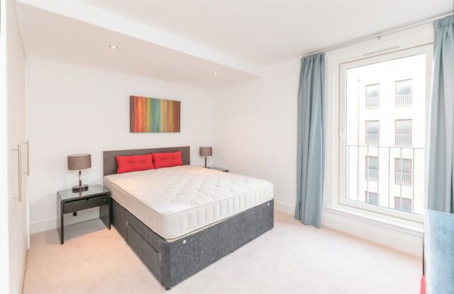  Image of 2 bedroom Flat to rent in Brandfield Street Edinburgh EH3 at Fountainbridge Edinburgh Edinburgh, EH3 8AS