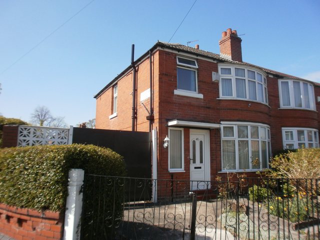  Image of 3 bedroom Detached house to rent in Brentbridge Road Fallowfield Manchester M14 at Fallowfield Manchester Manchester, M14 6AT