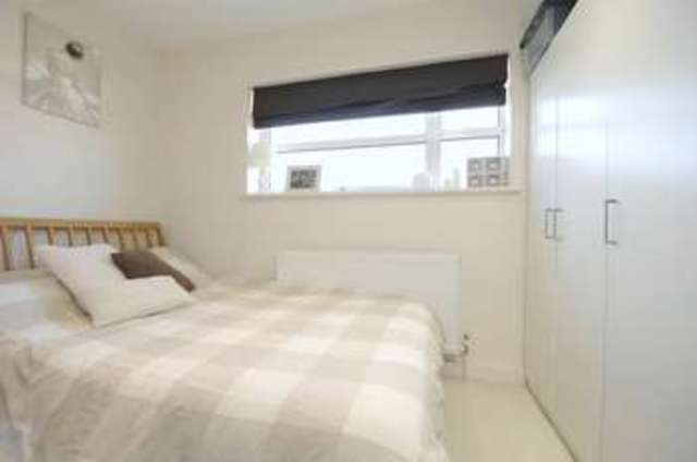  Image of 2 bedroom Flat for sale in Bridge Street Walton-on-Thames KT12 at Bridge Court Bridge Street Walton On Thames, KT12 1AG
