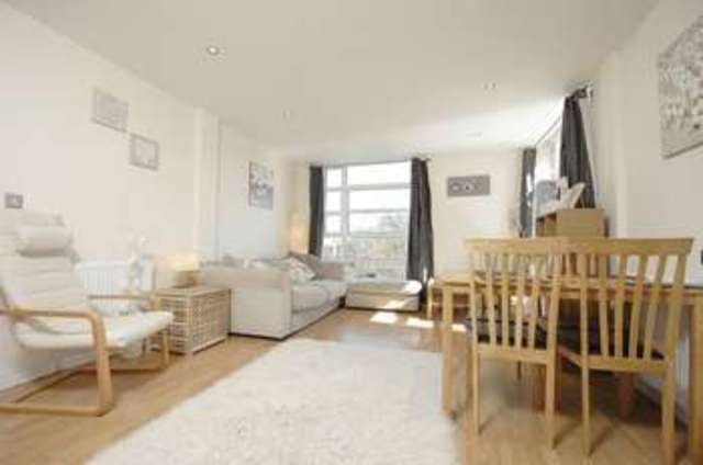  Image of 2 bedroom Flat for sale in Bridge Street Walton-on-Thames KT12 at Bridge Court Bridge Street Walton On Thames, KT12 1AG
