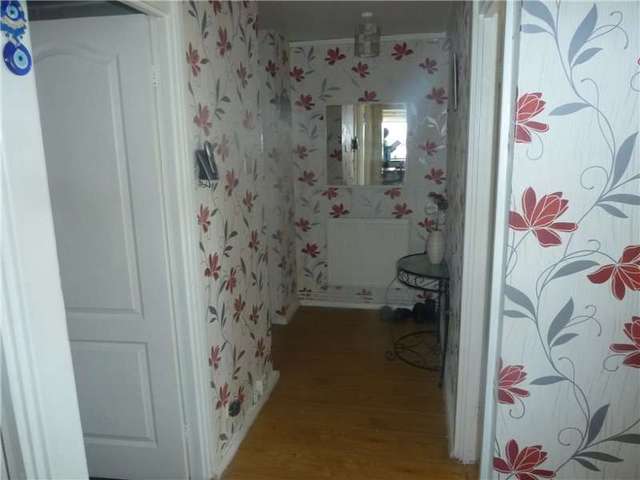  Image of 2 bedroom Flat for sale in Brignall Croft Leeds LS9 at Leeds, LS9 7EX