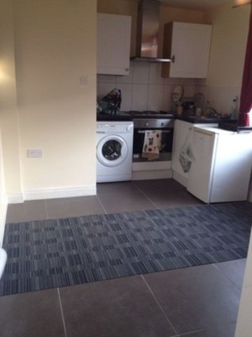  Image of Terraced house to rent in Broad Street Dagenham RM10 at BROAD STREET  DAGENHAM HEATH, RM10 9HX