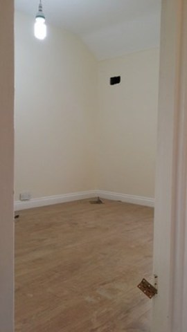  Image of 3 bedroom End of Terrace to rent in Bromhall Road Dagenham RM9 at * BROOMHALL ROAD  BECONTREE, RM9 4PH